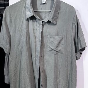 Women's Casual Gray Button-Down Shirt